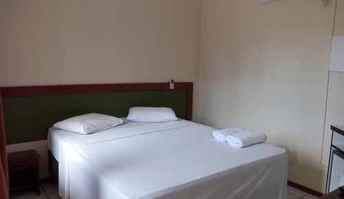 Habitación con 1 cama doble o 2 individuales, 1 cama doble o 2 individuales