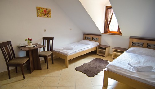 Suite, varias camas, vistas a la montaña