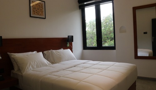 Habitación Confort doble, 1 cama de matrimonio, accesible para personas con discapacidad