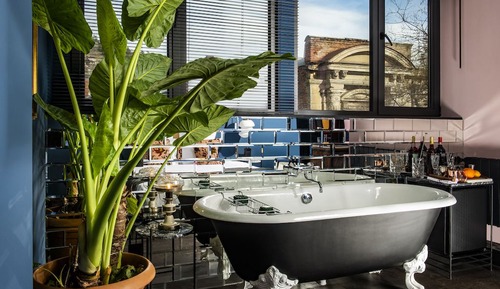 Suite romántica (With Bathtub)