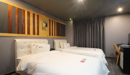 Habitación Deluxe con 2 camas individuales, vistas a la ciudad