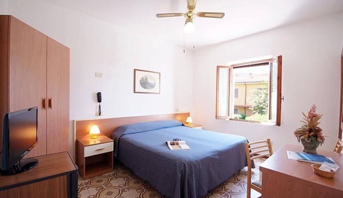 Habitación con 1 cama doble o 2 individuales