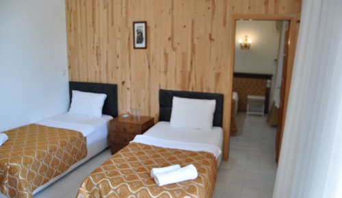 Habitación familiar con 1 cama doble o 2 individuales, 2 habitaciones, vistas al mar