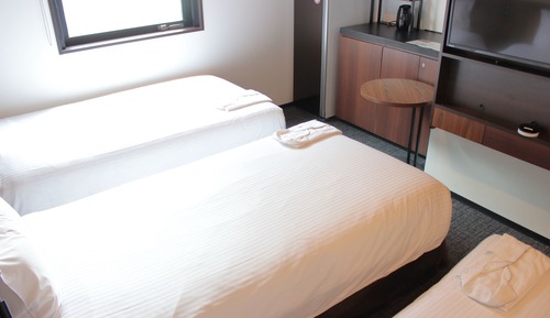 Habitación triple superior, no fumadores (LG Styler Room)