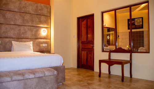 Habitación estándar con 1 cama doble o 2 individuales