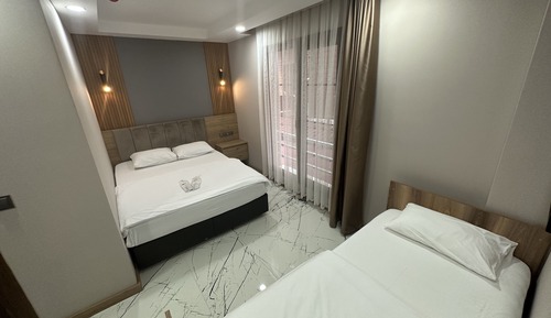 Habitación triple económica