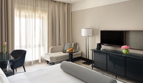 Habitación Deluxe, 1 cama de matrimonio grande, vistas a la ciudad