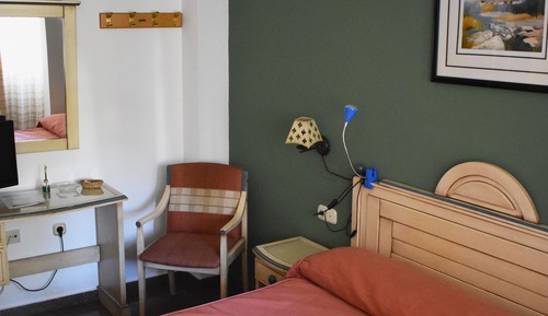 Habitación doble de uso individual