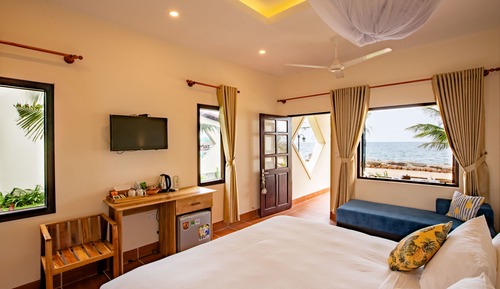 Bungalow, frente a la playa