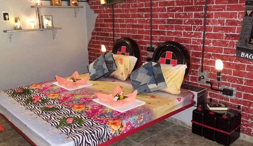 Habitación Deluxe, planta baja (The Garage)
