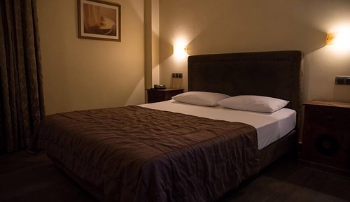 Habitación doble, varias camas