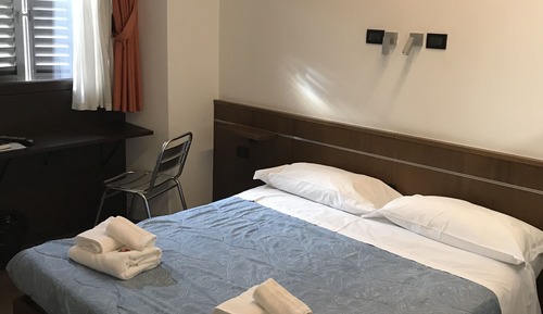 Habitación triple clásica