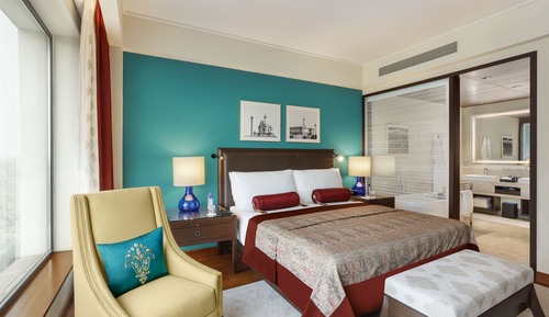 Suite (The Oberoi)