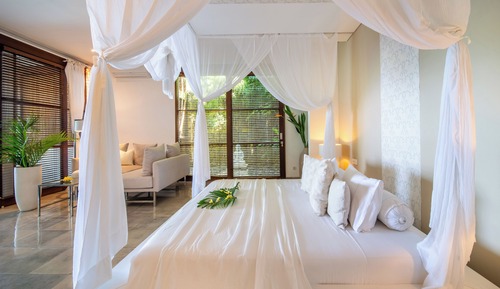 Villa de lujo, 1 cama de matrimonio grande, piscina privada, mirando al mar (Delight)