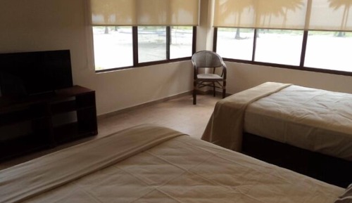Habitación familiar, vistas al mar, junto a la playa