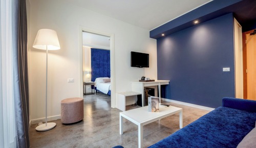 Suite, vistas parciales al mar (Small)
