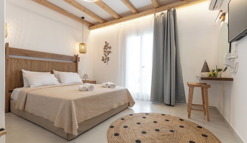 Apartamento familiar, 2 habitaciones, patio, vistas al jardín