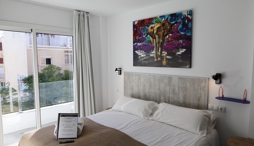 Habitación estándar doble, 1 cama de matrimonio grande, cocina básica