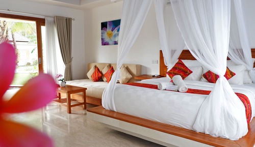 Habitación Deluxe doble, 1 cama de matrimonio grande, vistas a la piscina, junto a la piscina