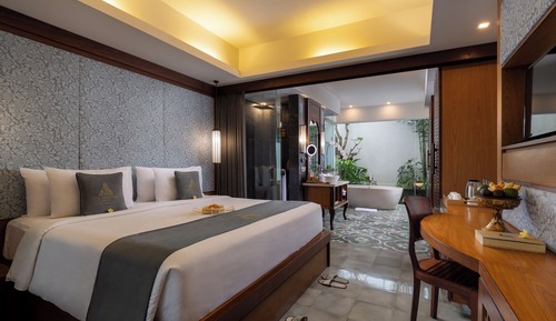 Suite (Alantara Suite)