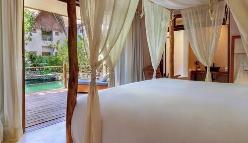 Cenote Suite Lower - Jungle Side