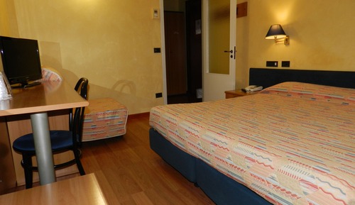 Habitación familiar, habitaciones comunicadas