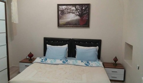 Apartamento familiar, varias habitaciones, cocina básica