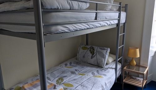 Habitación cuádruple familiar, varias camas