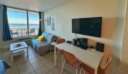 Estudio panorámico, cocina, vistas al mar