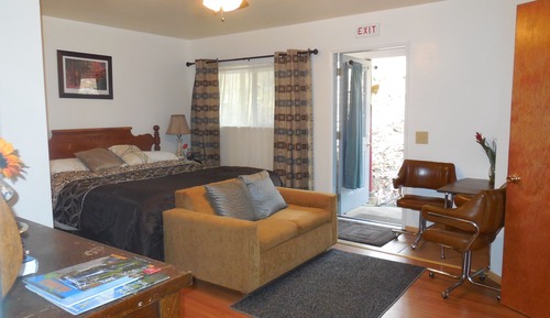 Habitación Deluxe doble, 2 camas de matrimonio, baño privado, vistas a la colina