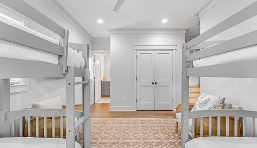 House, 3 Bedrooms (Blue Daze)