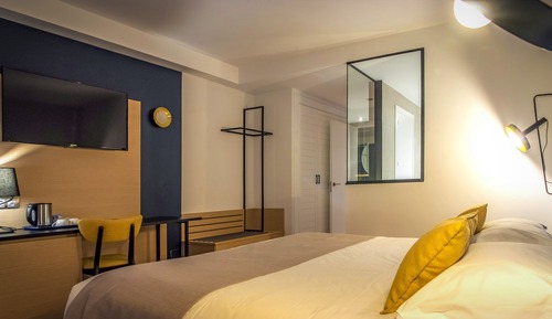 Suite familiar
