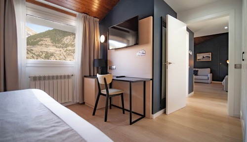 Suite de diseño, bañera de hidromasaje (2 Adults + 2 Children)