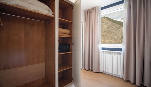 Habitación cuádruple (3 Adults + 1 Child)