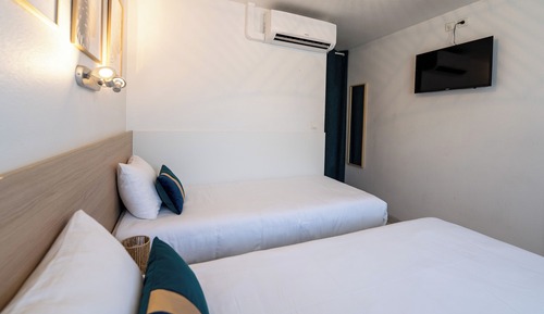 Habitación con 2 camas individuales