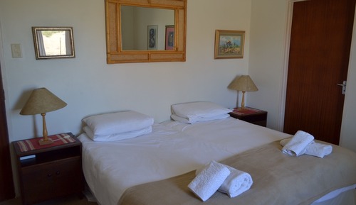 Habitación estándar con 1 cama doble o 2 individuales, 1 habitación