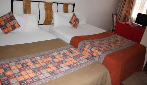 Habitación estándar con 2 camas individuales