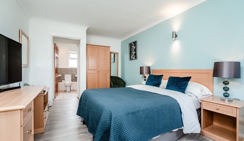 Habitación estándar doble, baño privado (Double Chalet)