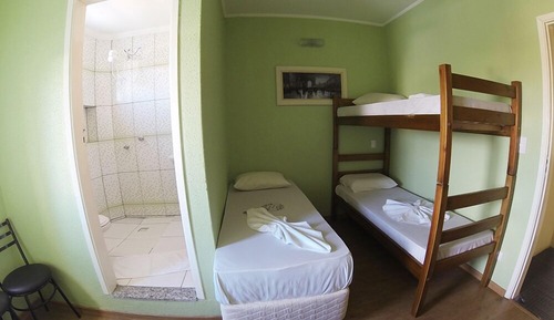 Habitación triple (Com breakfast Com Ar)