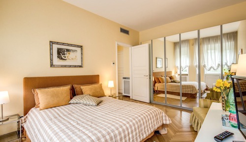Habitación cuádruple Deluxe, 2 habitaciones, balcón, vistas a la piscina