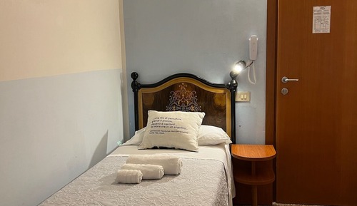 Basic Single Room, 1 Twin Bed