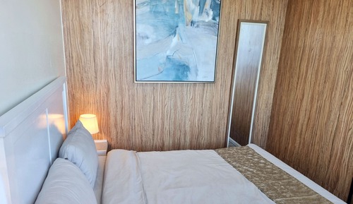 Apartamento familiar, 2 habitaciones, vistas al mar, frente a la playa