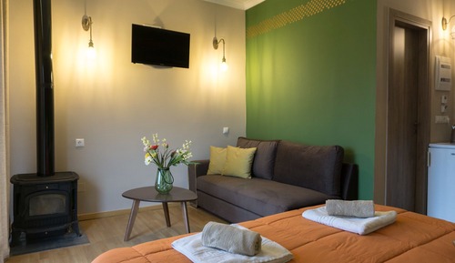 Habitación Confort doble, balcón (Kedros)