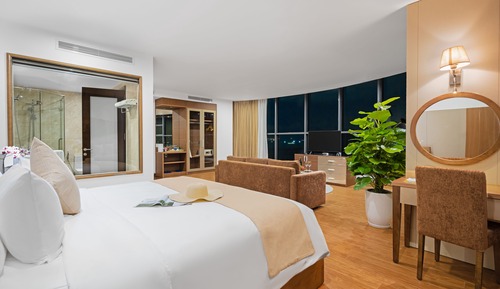 Suite presidencial (Panoramic View)