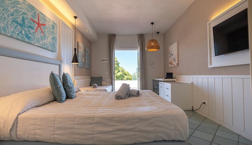 Habitación triple Deluxe