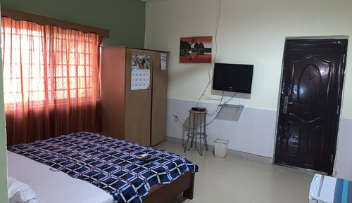 Habitación estándar con 1 cama doble o 2 individuales