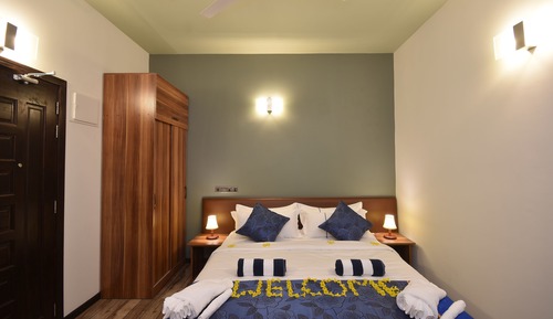 Habitación doble superior, baño privado, en la zona del jardín
