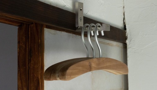 Habitación básica con 1 cama doble o 2 individuales, baño compartido