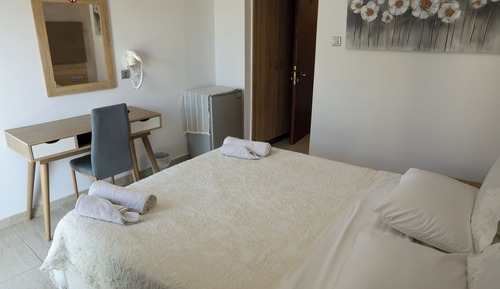 Habitación con 1 cama doble o 2 individuales