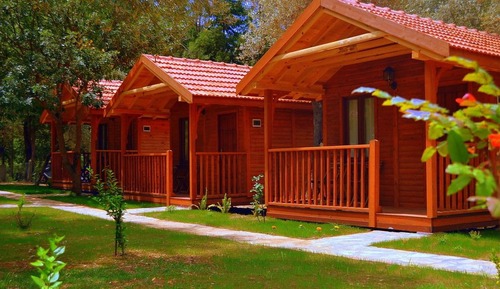 Standard Triple Room, Ensuite, Pool View
